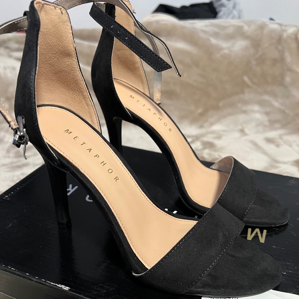 Black Heeled Sandals